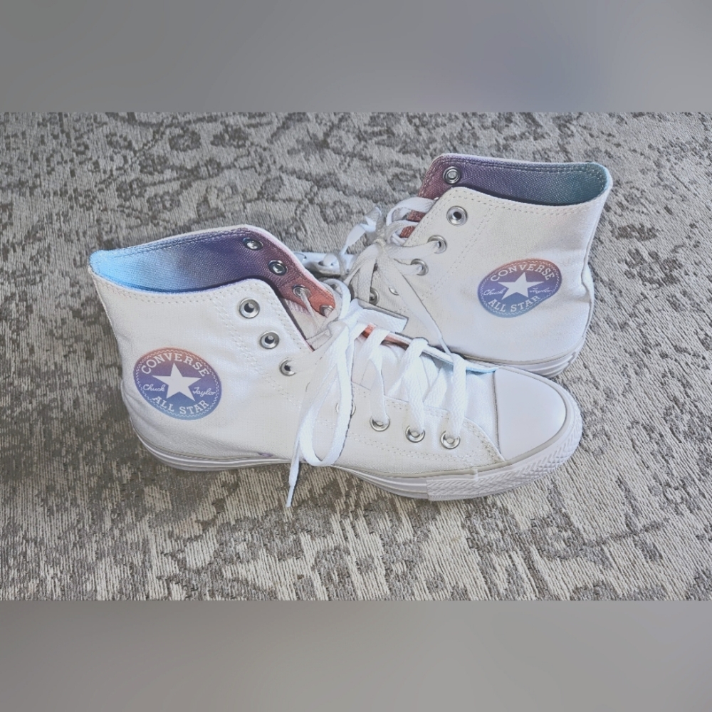Converse High Tops Women's Size 9